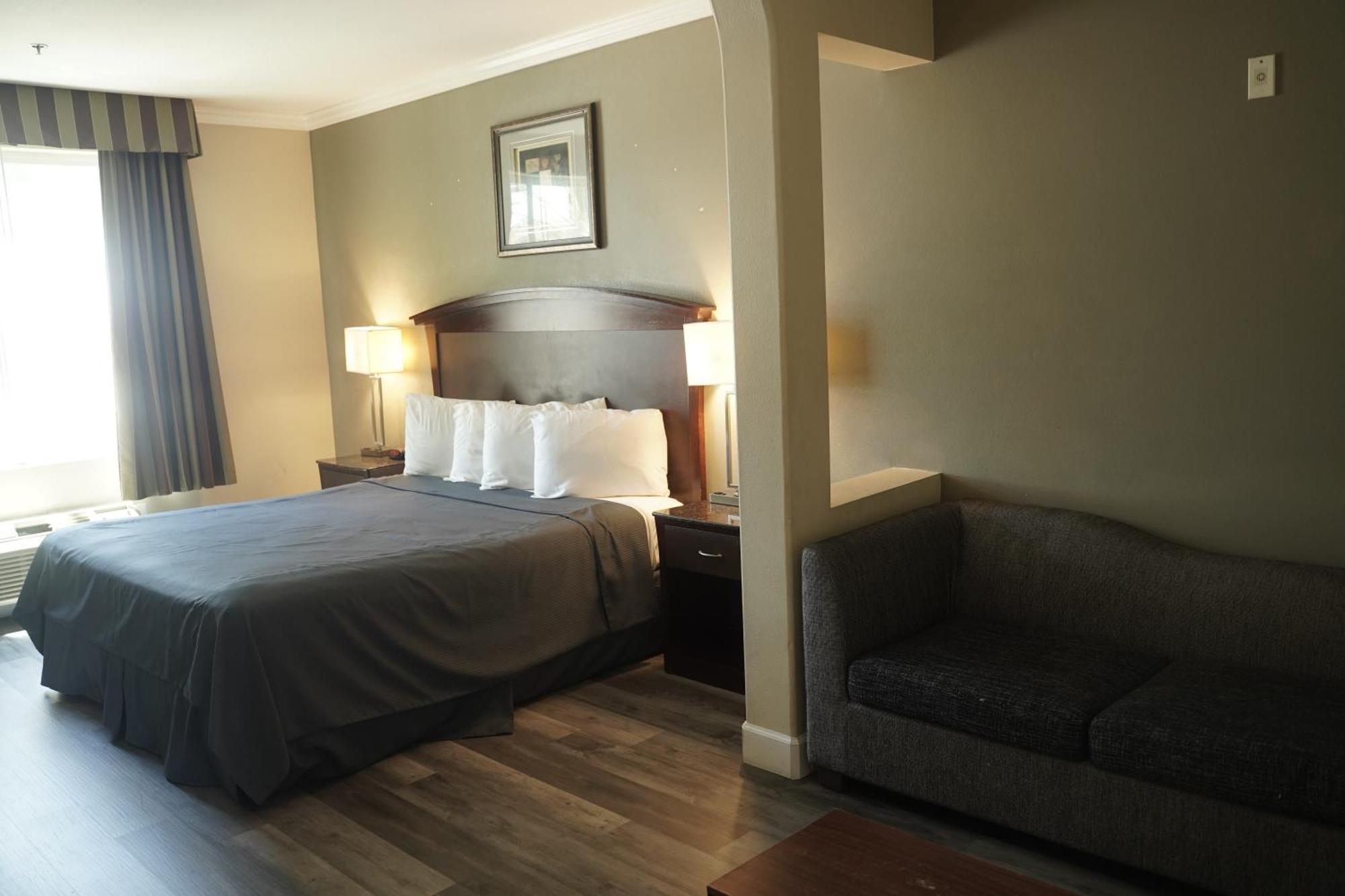 Harbor Inn & Suites Anaheim Buitenkant foto