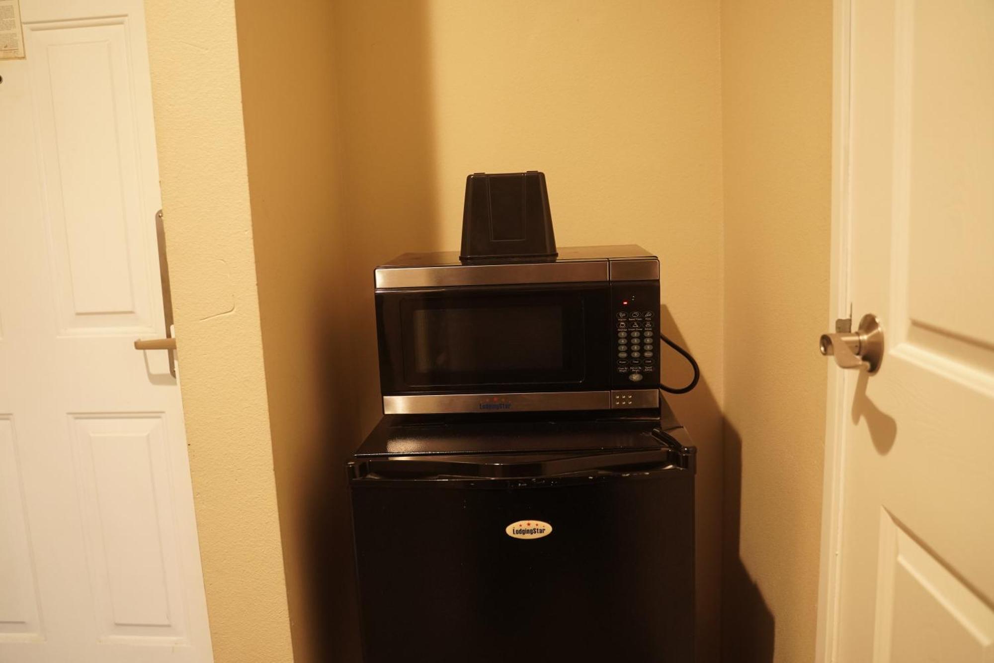 Harbor Inn & Suites Anaheim Buitenkant foto